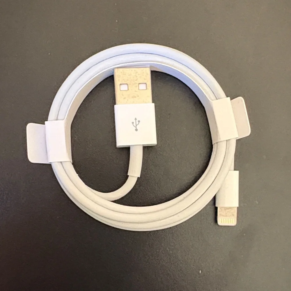 Apple Lightning to USB Cable ***NEW***